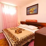 Damir 864 Daire *