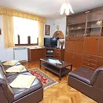 Damir 864 * Pula