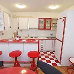 Damir 864 Appartement *
