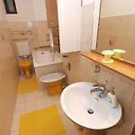 Damir 864 Appartement